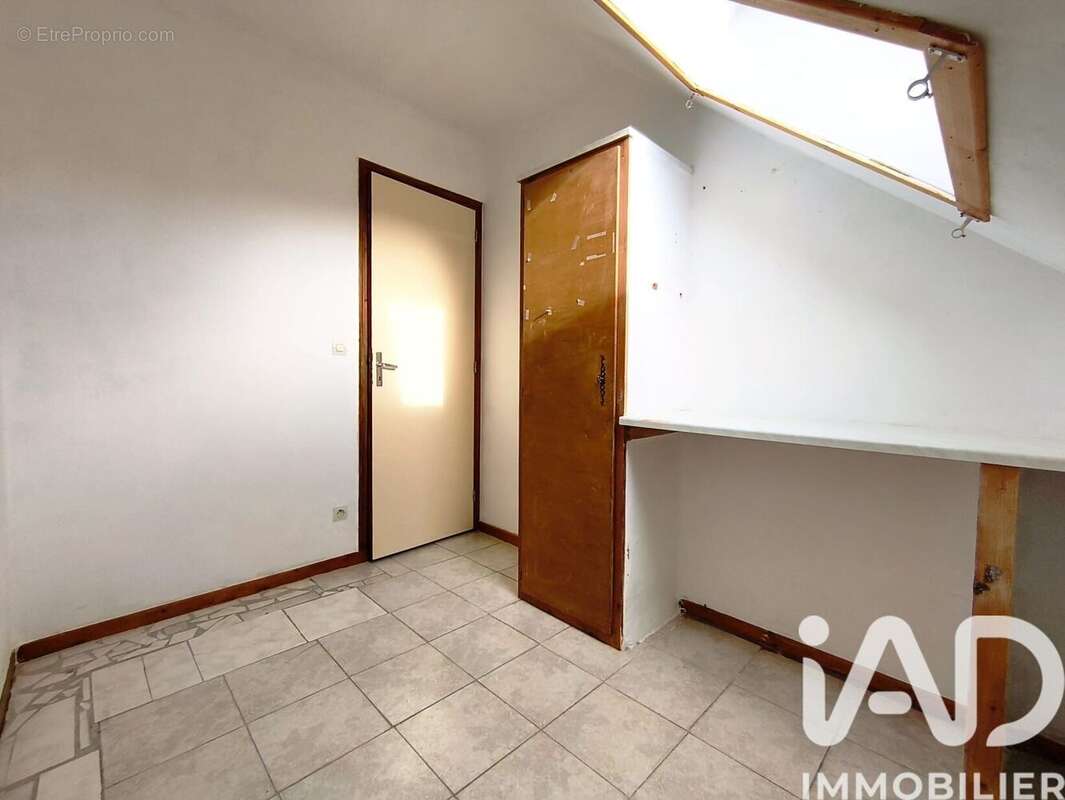 Maison 72 m² à Donnemarie-Dontilly  - photo 8