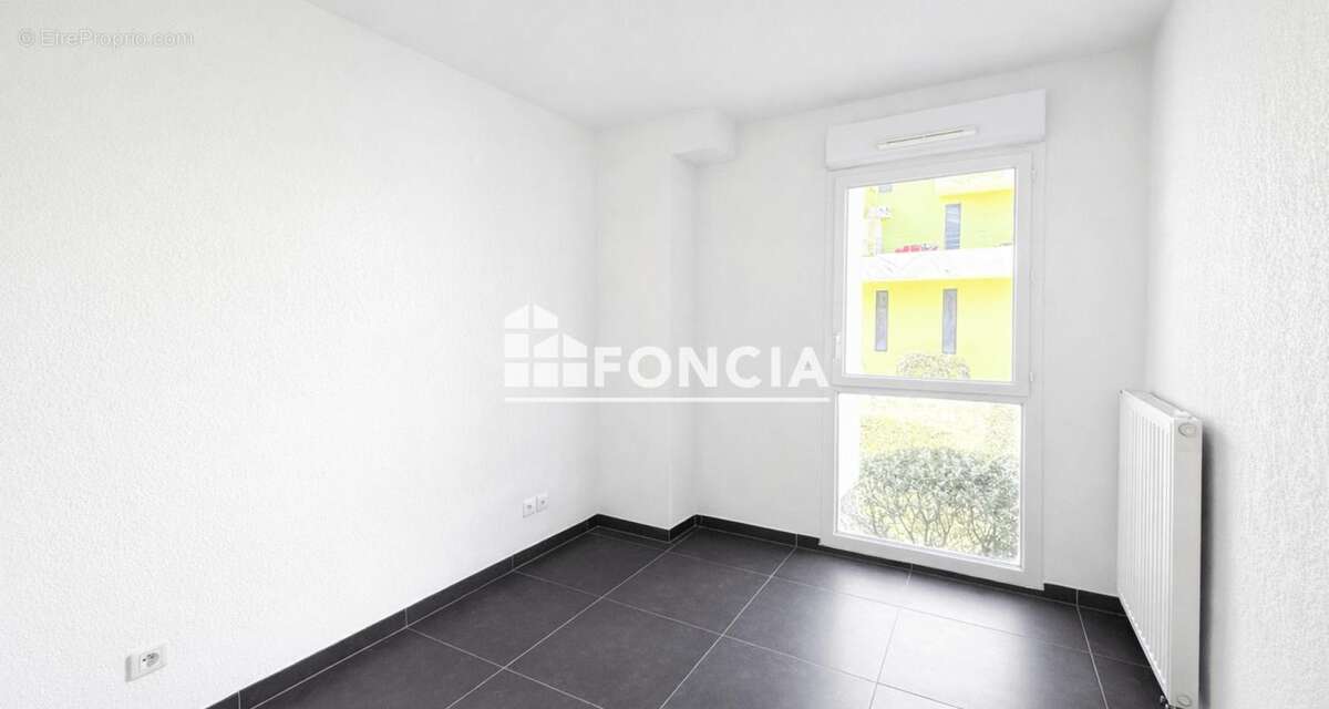 Appartement à JUVIGNAC