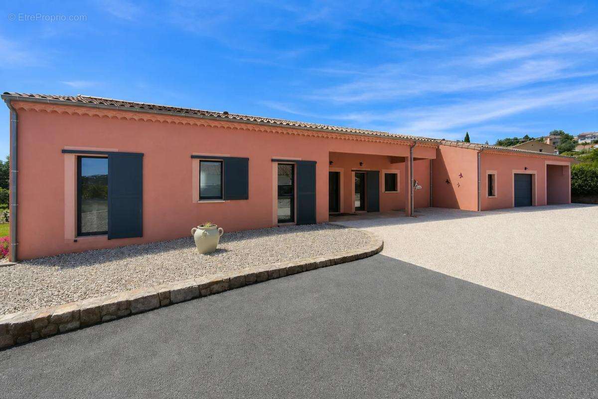 Maison à JOYEUSE