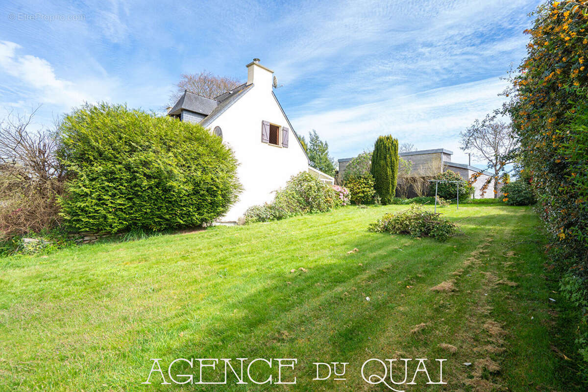 Maison à MELGVEN