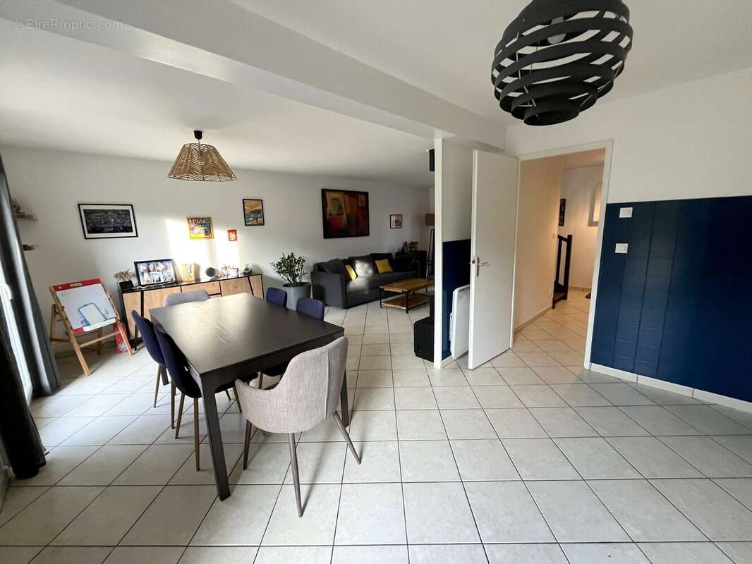 Maison à HARDRICOURT