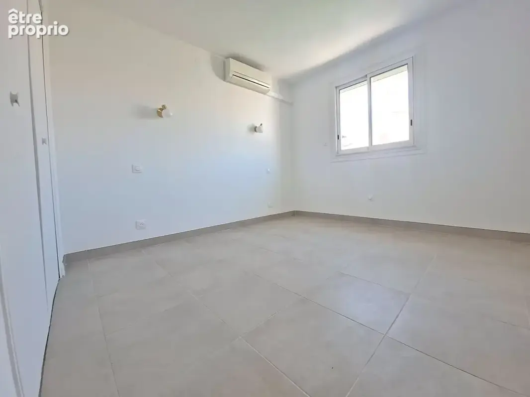 Perpignan SUD Villa 3 faces composée de 2 T4 entièrements rénovés - photo 10