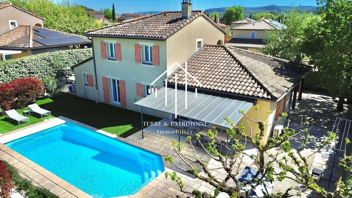 Maison à VALLON-PONT-D'ARC