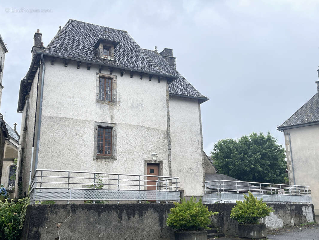 Maison à RILHAC-XAINTRIE