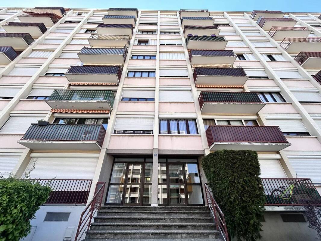 Appartement à ECHIROLLES