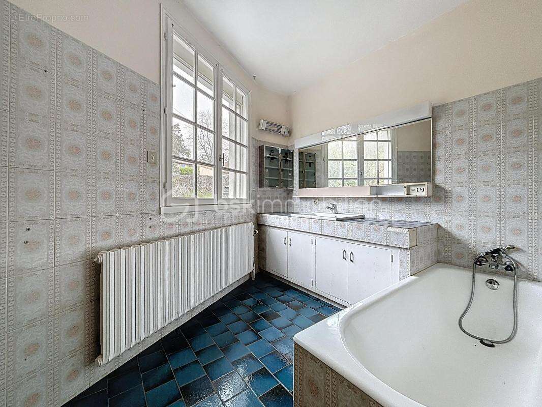 Maison à BRESSUIRE