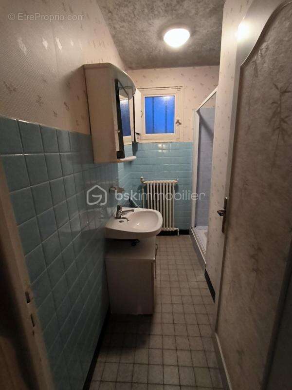 Maison à PONT-SUR-YONNE