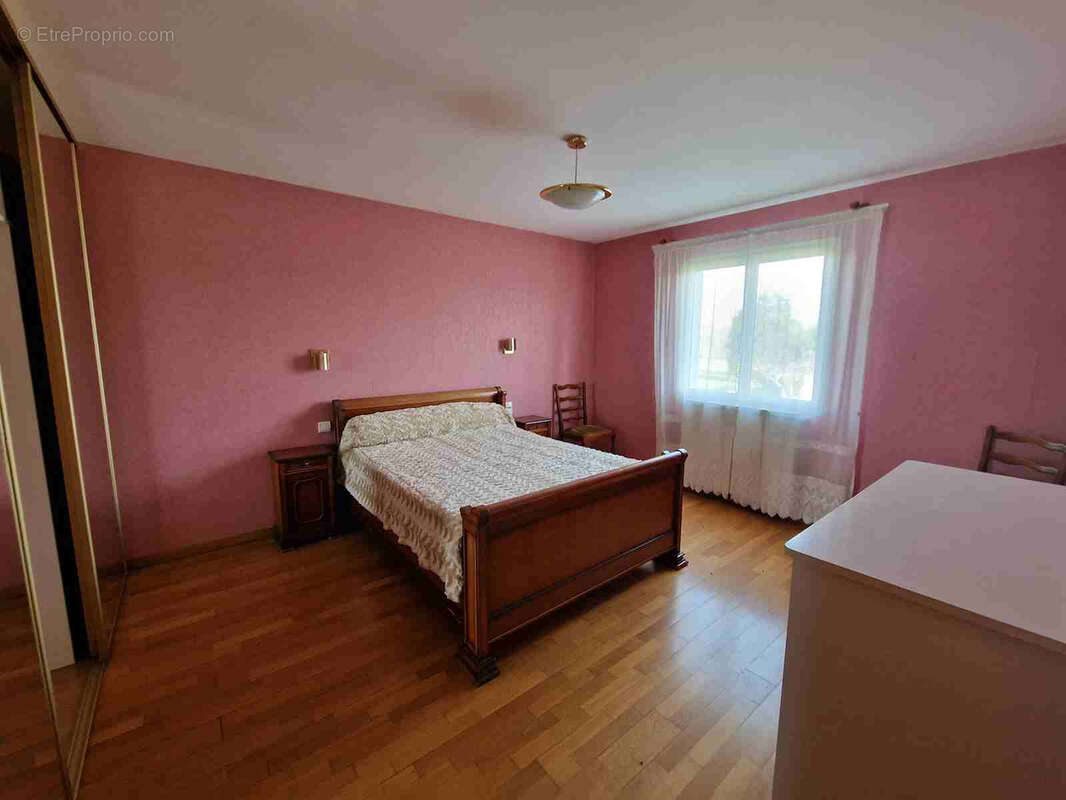 Maison à PUGNAC