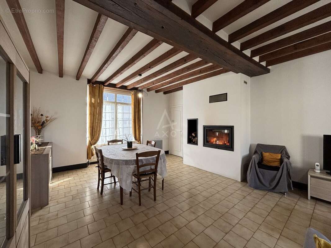 Maison à CHEMIRE-SUR-SARTHE