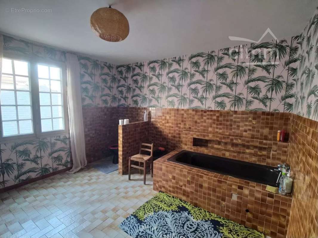 Maison à LES PONTS-DE-CE