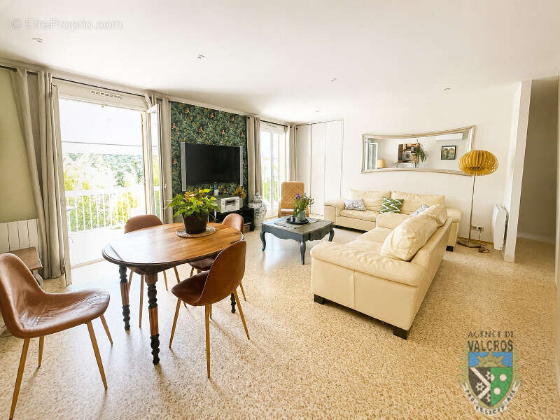 Vente villa 5 pieces avec garage et piscine. apercue mer au calme sans vis a vis au domaine de valcros la lond - photo 5