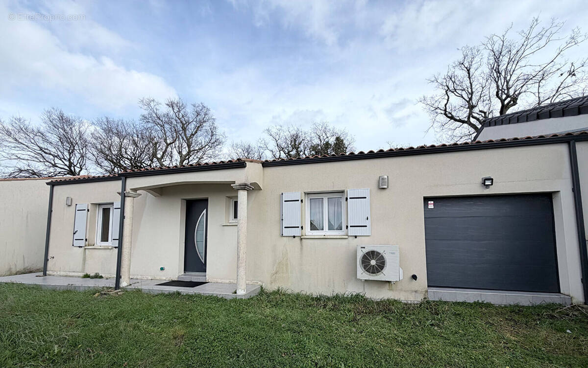 Maison à VERGEROUX