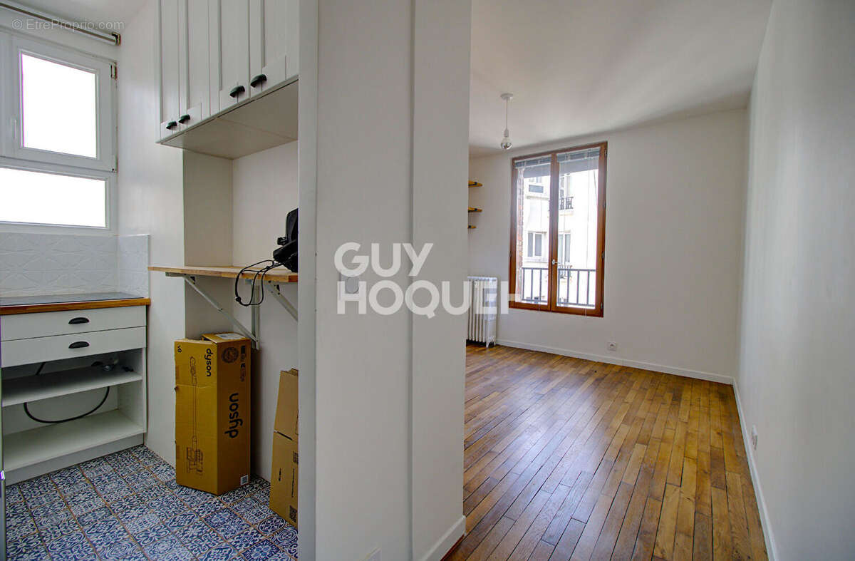 Appartement à PARIS-20E