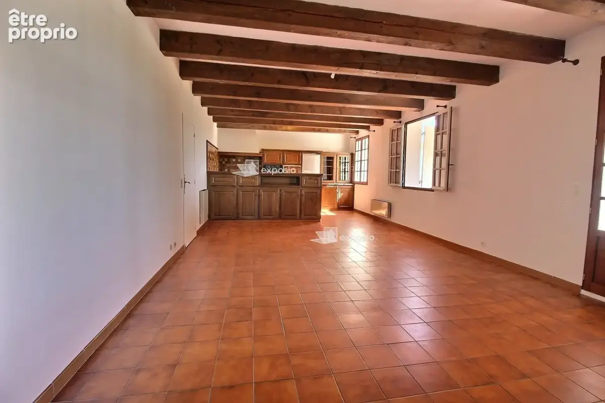 Maison 7 pièces 190 m² à vendre à Saint-Saturnin-Les-Apt (84490) - photo 4