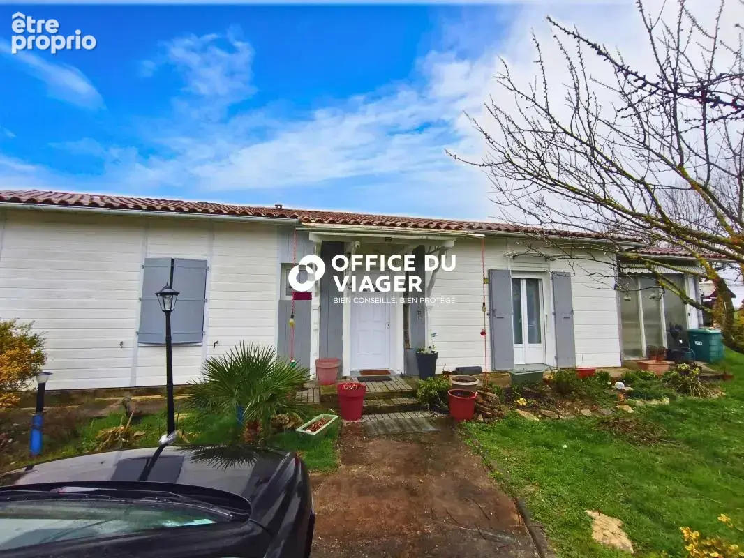 Maison à NUAILLE-SUR-BOUTONNE