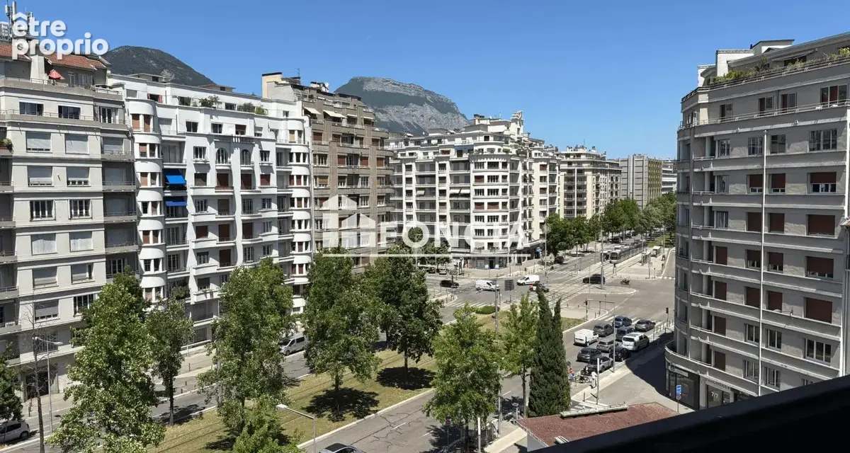 Grenoble rue mallifaud - a vendre grand studio 25,74 m², tres bon etat - photo 3