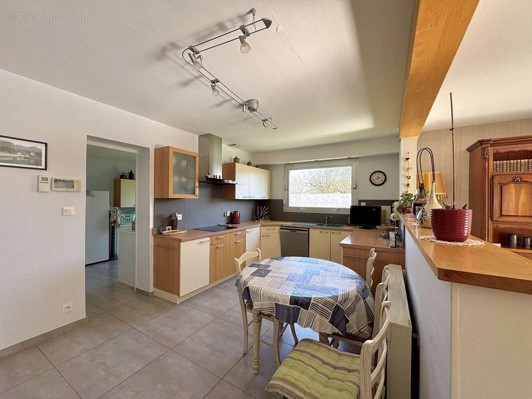 Cuisine aménagée et équipée - Maison à SAINT-JEAN-DE-MONTS