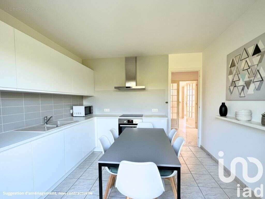 Photo 3 - Appartement à ANDREZIEUX-BOUTHEON