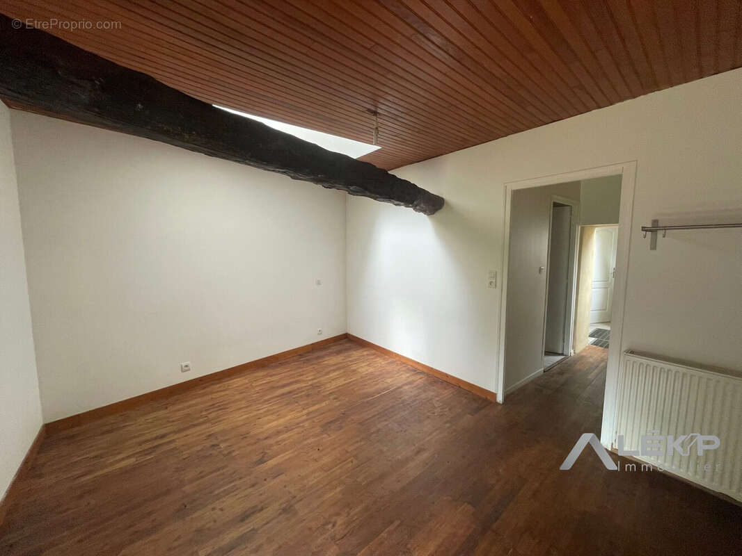 Maison à SAINT-JUST