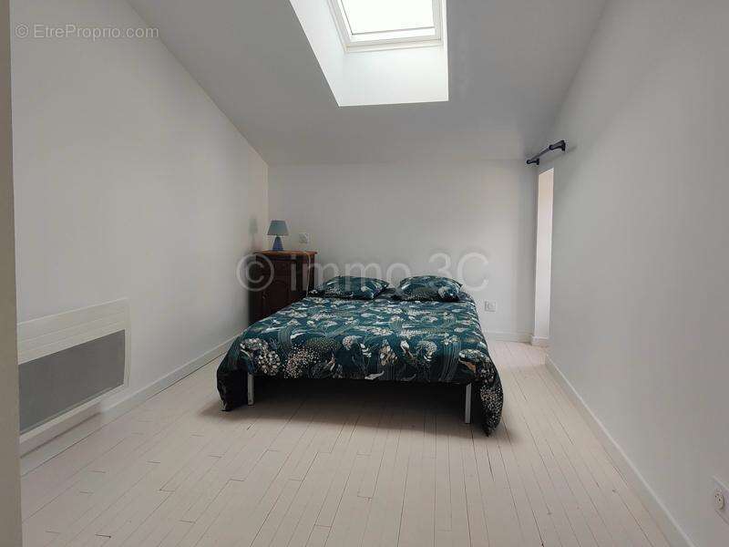 Maison à SAUZE-VAUSSAIS