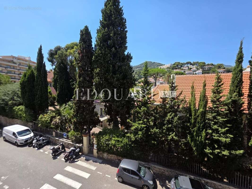 Appartement à ROQUEBRUNE-CAP-MARTIN