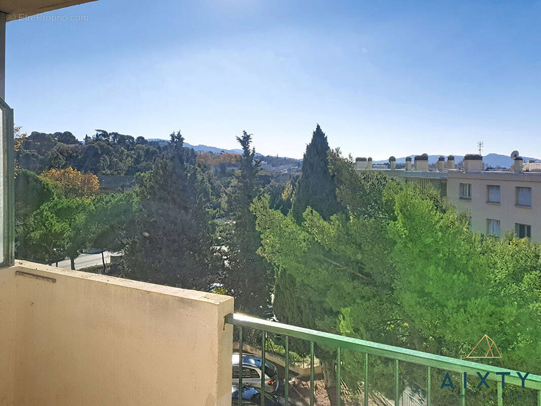 Appartement à MARSEILLE-13E