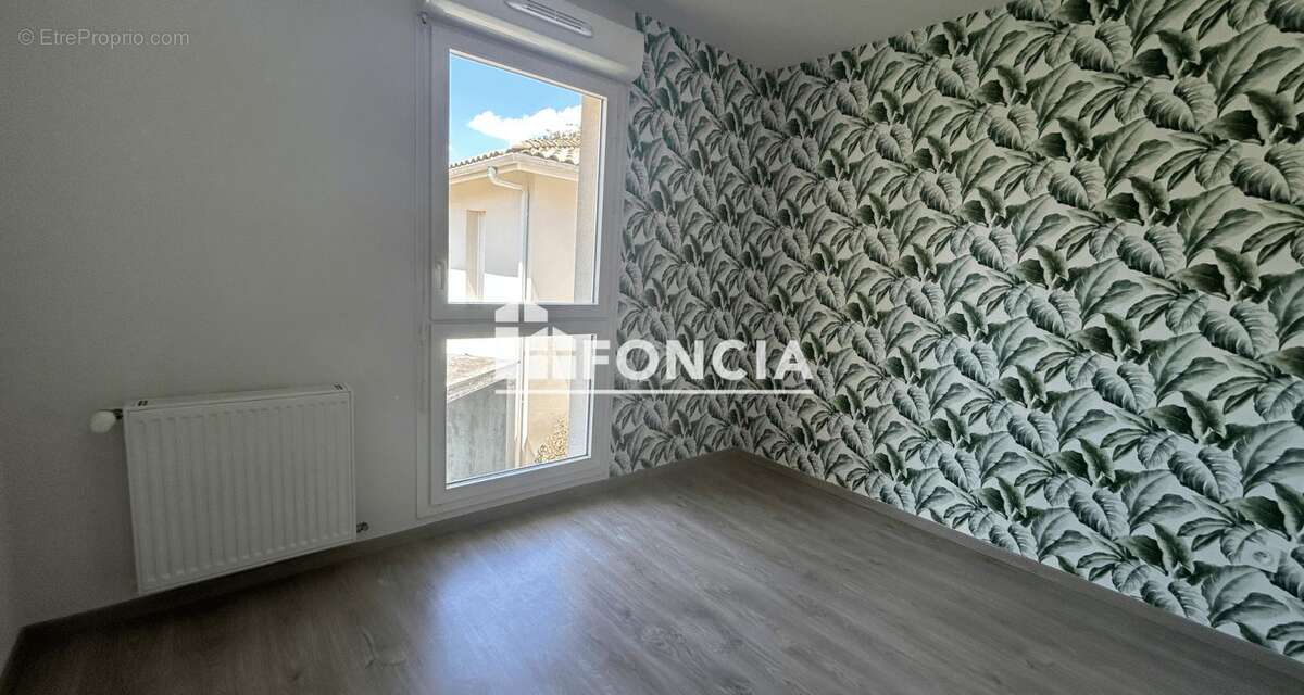T4 a vendre idealement place - photo 4