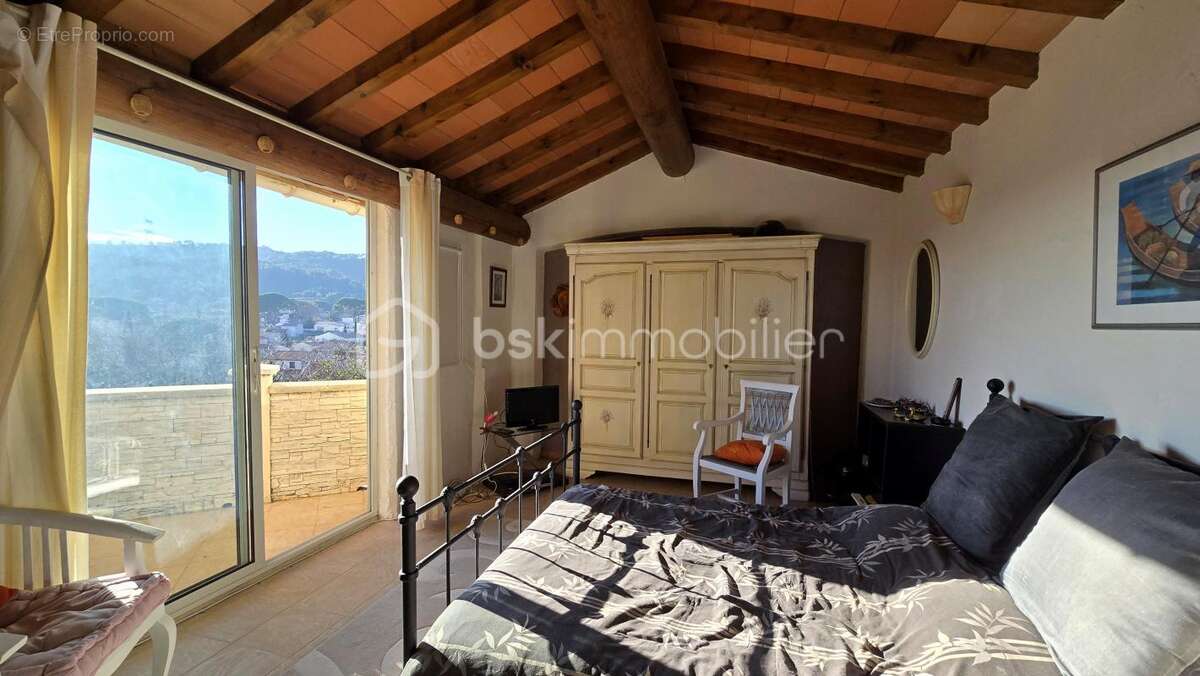 Maison à BAGNOLS-SUR-CEZE