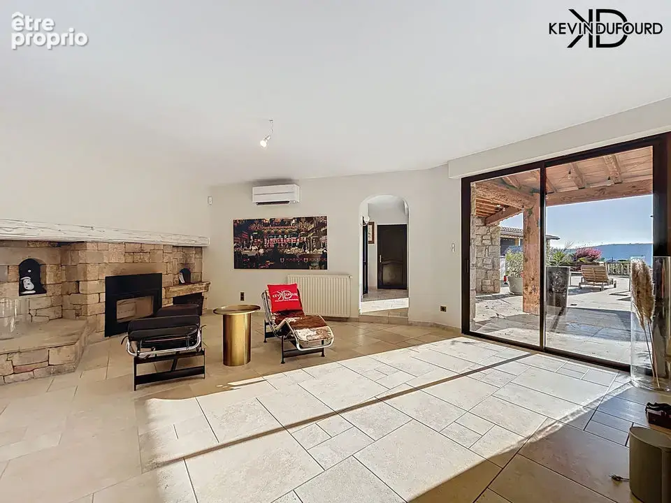 Maison 14 pièces 432 m² à vendre à Saint-Etienne-De-Fontbellon (07200) - photo 6