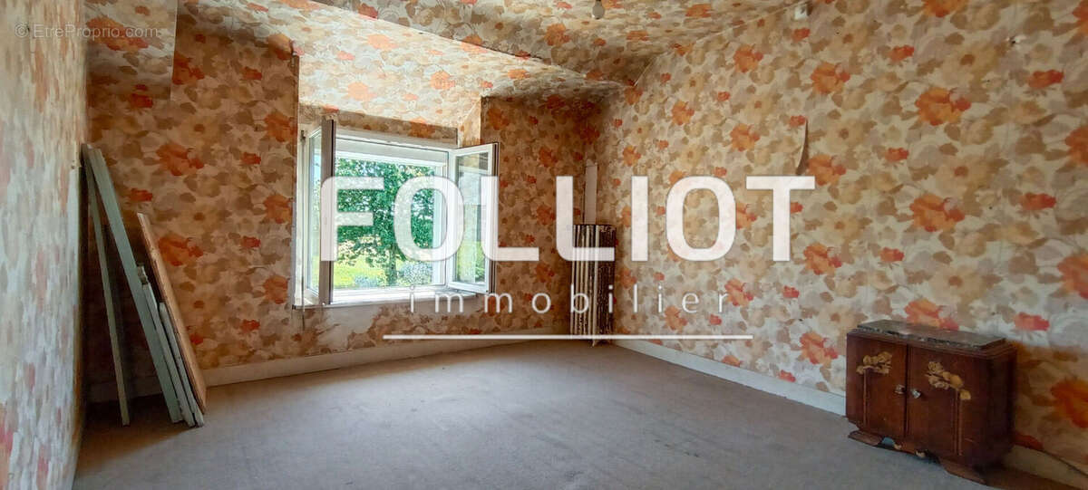 Maison à COULOUVRAY-BOISBENATRE