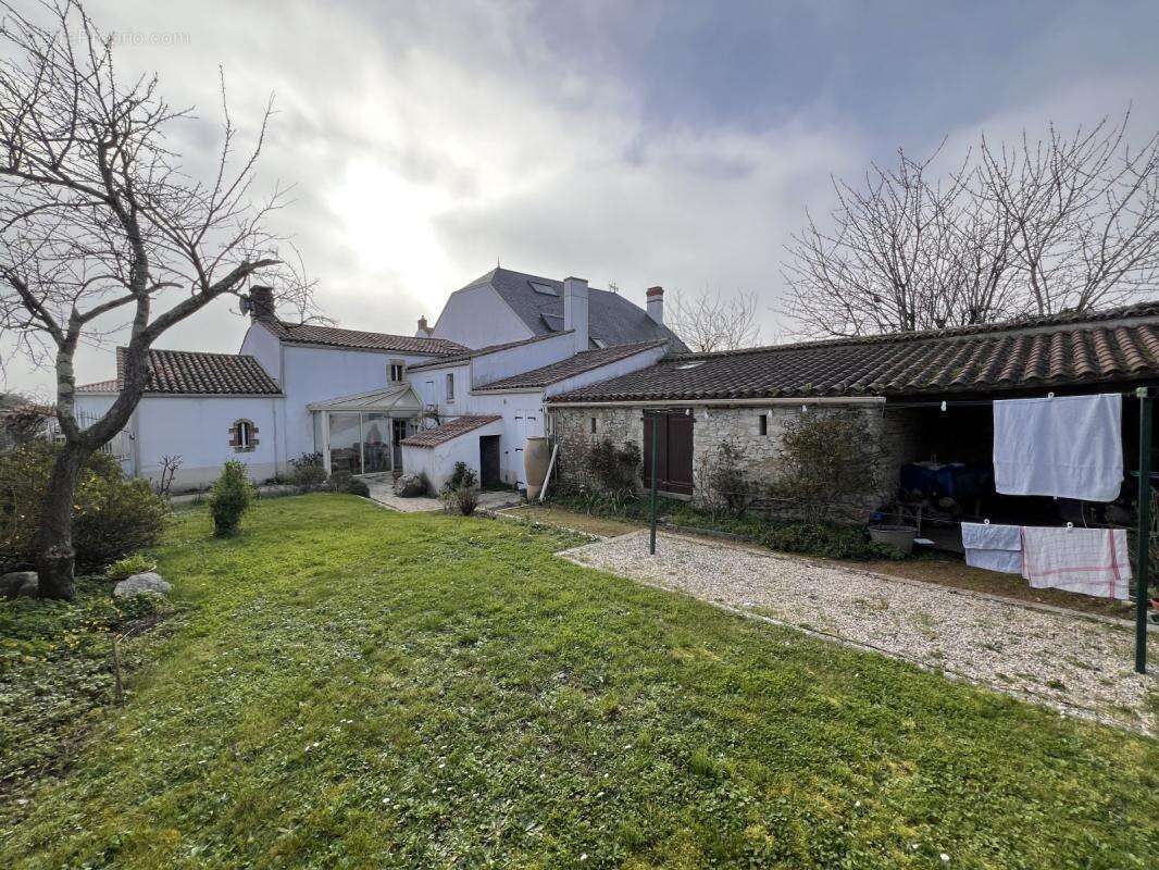 Maison à LONGEVILLE-SUR-MER