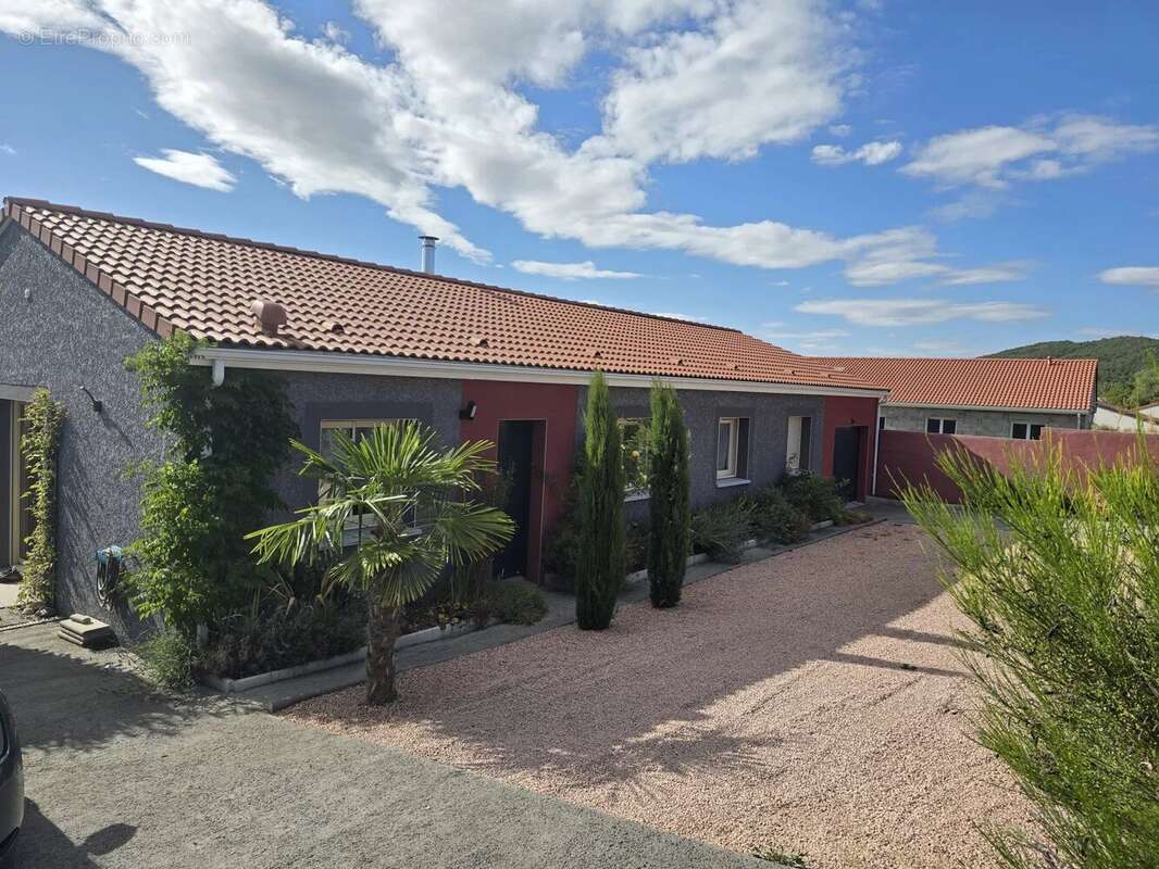 Maison à BRASSAC-LES-MINES