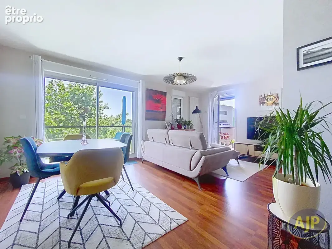 Appartement à PACE