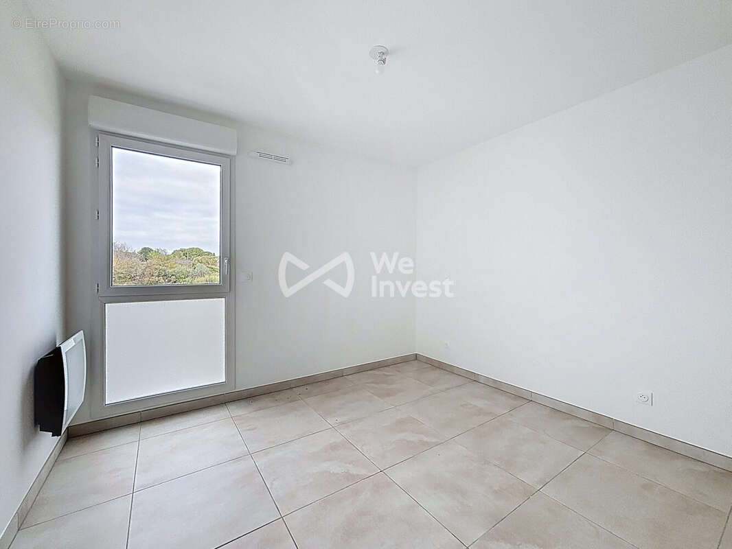Appartement à VIC-LA-GARDIOLE