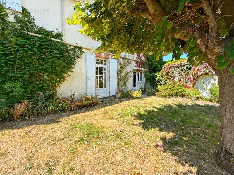 Maison à AYTRE