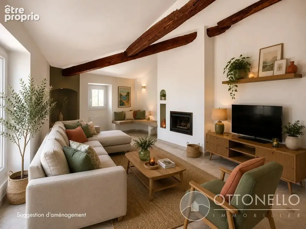 Appartement à ROQUEBRUNE-SUR-ARGENS