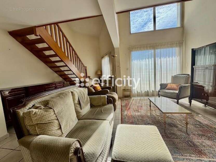 Appartement à THIERS