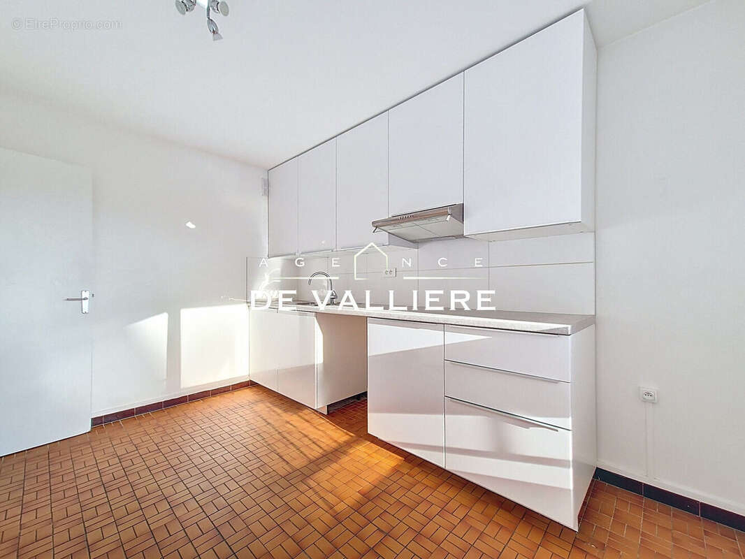 Appartement à NANTERRE