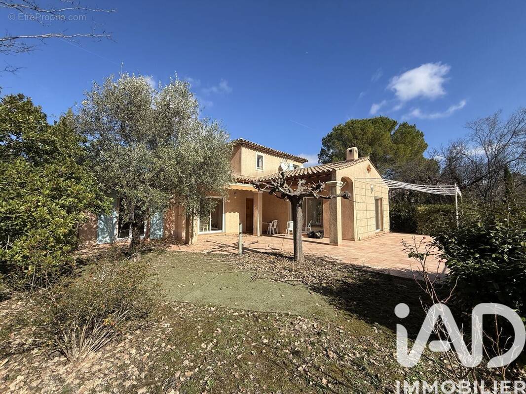 Photo 1 - Maison à LORGUES