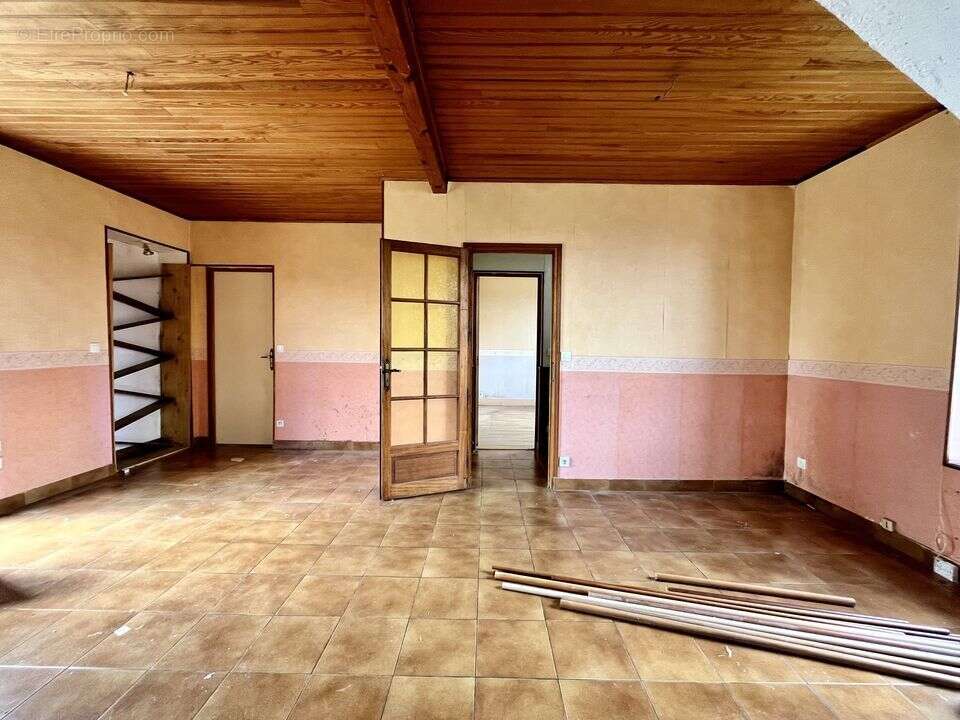 Pavillon élevé sur sous-sol total - photo 4