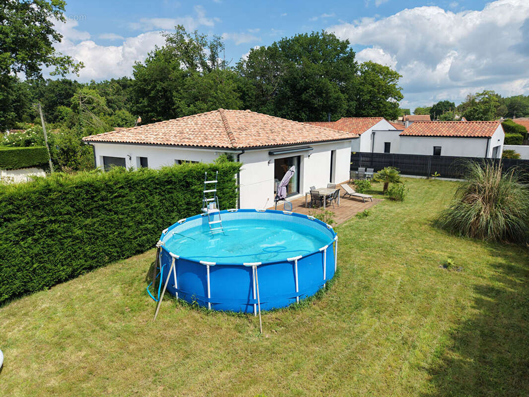 Maison à BREUILLET