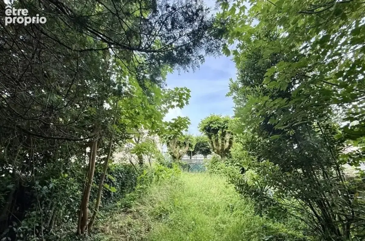 Grande maison de caractère - avec jardin et boutique à Thiviers - photo 22
