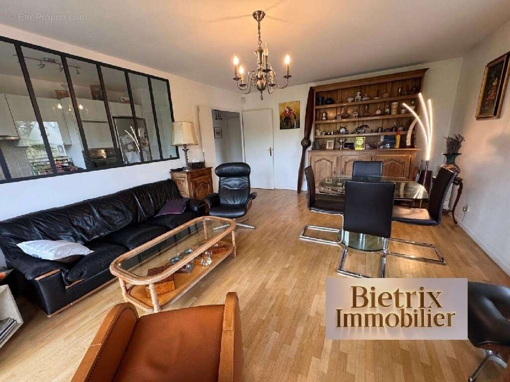 Appartement à L&#039;ISLE-ADAM