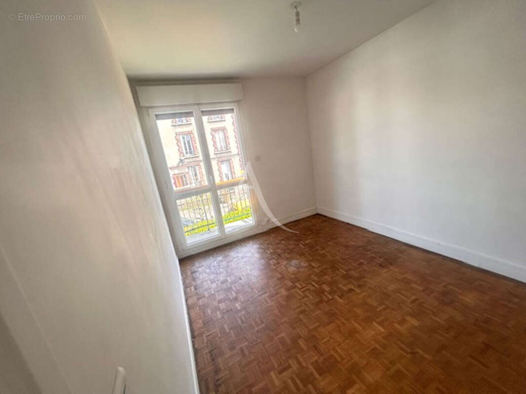 Appartement à LE BOURGET