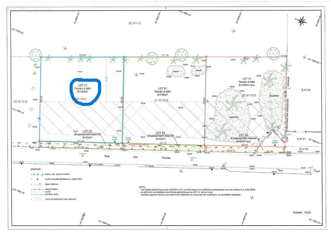 Terrain à SAINT-SEBASTIEN-DE-MORSENT
