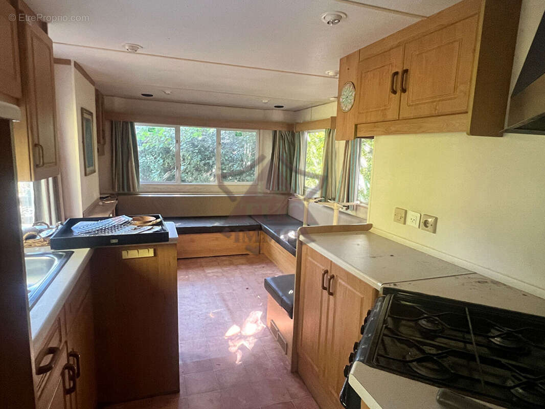 Maison à MOLIERES-SUR-CEZE