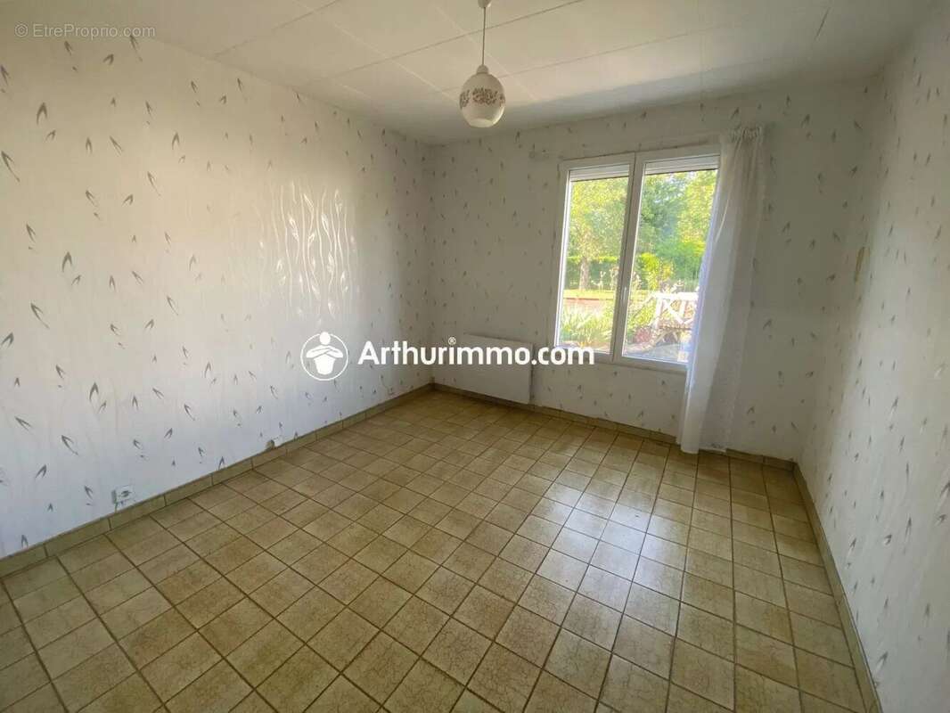 Maison à MATHA