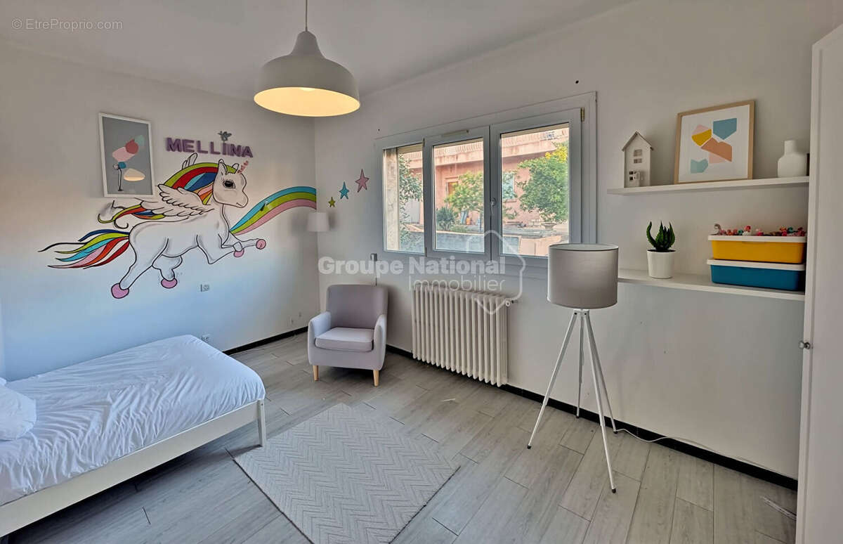 Appartement à LE ROVE