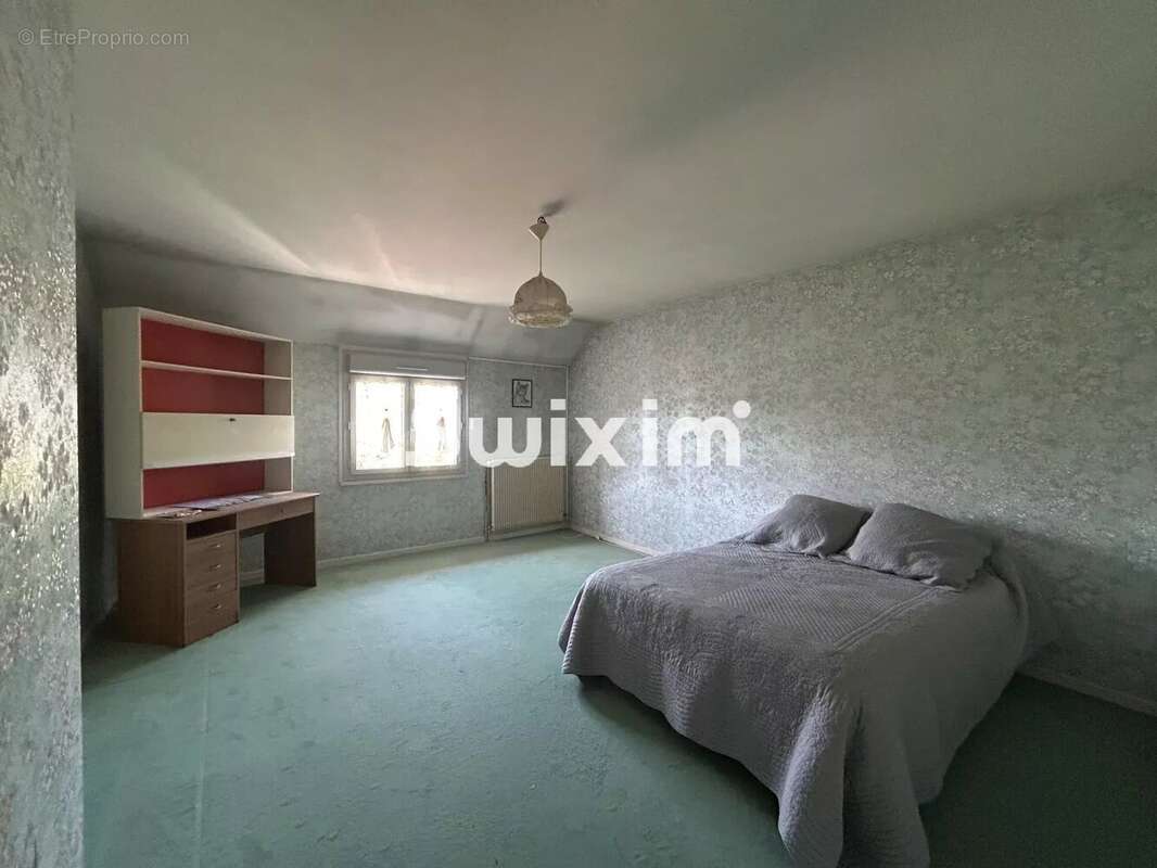 Maison à DOMBLANS