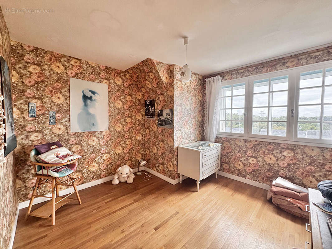 Maison à vendre à Guidel 3 chambres grand terrain proche commodités - photo 5